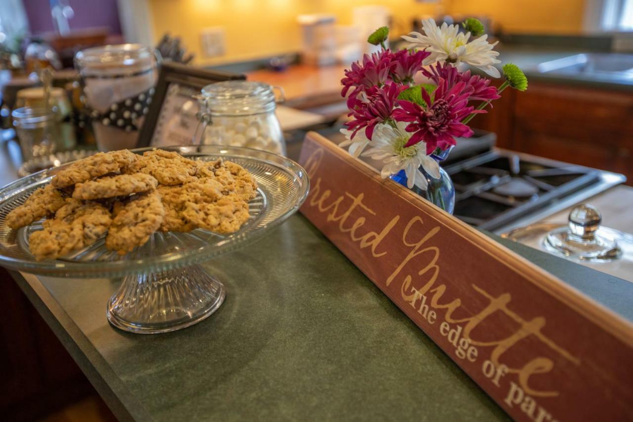 Purple Mountain Bed & Breakfast & Spa Crested Butte Ngoại thất bức ảnh